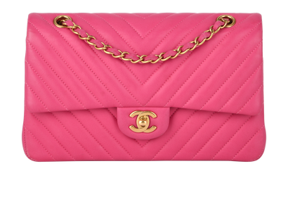 Chevron Medium Classic Double Flap, front view
